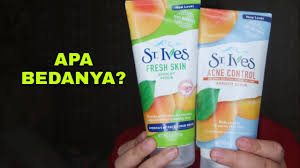 Bukat setakat itu sahaja, selain pencuci muka, dia juga turut menggunakan skrub muka dari st ives. Perbedaan St Ives Apricot Acne Control Fresh Skin Scrub Khansamanda Youtube