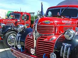 Not a hemi, but sure is a nice old dodge truck! Truck Vintage Truck Old Timer Ford Dodge Red Black Vintage Vehicle Transportation Retro Pikist