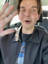 Ethan Munck's Instagram, Twitter & Facebook