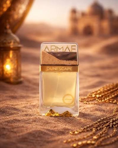Dunescape de Armaf disponible nueva y en decant! DUNESCAPE es un homenaje a  la quietud y la fortaleza. Abre con una explosión luminosa y vibrante de  cítricos y hierbas frescas, evoluciona hacia