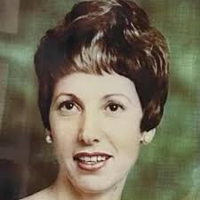 Dorothy Thigpen's Instagram, Twitter & Facebook