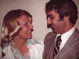 Karen Ferrante's Instagram, Twitter & Facebook