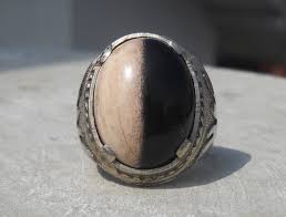 Beli cincin batu akik hitam online berkualitas dengan harga murah terbaru 2021 di tokopedia! Manfaat Batu Akik Empedu