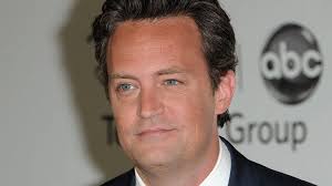 Fans will have to wait a little bit longer for the friends reunion. Matthew Perry Made Things Uncomfortable On The Friends Reunion Here S Why