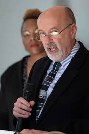 Troy to sell 2 police stations, keep ERT unit