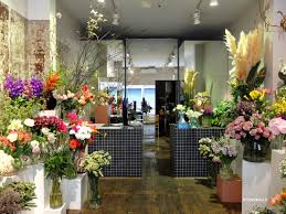 Wedding Bouquet De Mariee Histoire De Ma Galere Interieurs Des Magasins Des Fleurs Debeaulieu Fleurs Paris