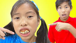 Watch Toys and Colors