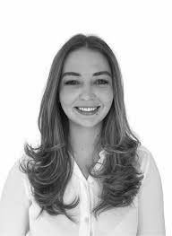 Greta Smart's Instagram, Twitter & Facebook