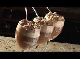 I last week i went to a science camp, and we made soda. How To Make Homemade Coke Float Youtube