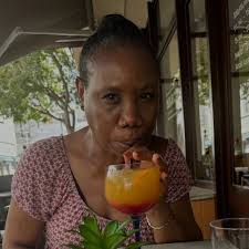 Honestly, I just can't wrap my head around it… 🤦‍♂️ Mainoo sitting