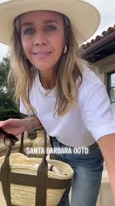 What to Wear in Santa Barbara in March