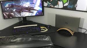 Dell xps 15, dell xps 13, and apple macbook pro are probably your best bets out of the 15 options considered. Dell Usb C Single Cable Docking Solution One Cable Desktop Youtube