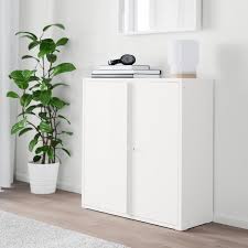 Adquirir aktenschrank abschließbar ikea por medio de internet es un proceso simple cuando tienes la información conveniente. Ivar Schrank Mit Turen Weiss 80x83 Cm Ikea Deutschland