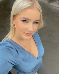 Brooke Mclean's Instagram, Twitter & Facebook