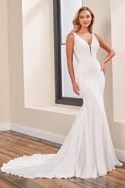 Lace back wedding dresses are timeless, classic and preciosity. Fall 2021 Wedding Dresses 221160