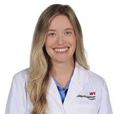 Megan Walpole's Instagram, Twitter & Facebook