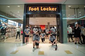 Today's top foot locker coupon: Foot Locker Fotomagazin