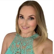 Victoria Busby's Instagram, Twitter & Facebook