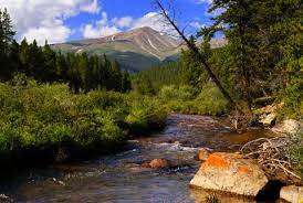 Full hookups, telephone and partial uniform host duties: Cheap Rv Living Com Workamping