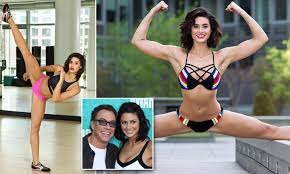 Jean claude van damme | vs the internet. Jean Claude Van Damme S Daughter Is A Chip Off The Old Martial Arts Block Daily Mail Online