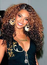 Does beyonce have wavy hair? Beyonce S Greatest Hairstyles Ever Beyonce Hair Curly Weave Hairstyles Blonde Lace Front Wigs