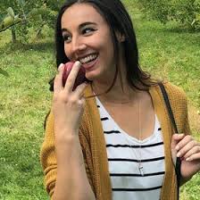 Kelly-Lynn Hanley (kellyhnly19)