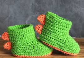 You will love these gorgeous knitted baby booties free patterns and we have included a number of other super cute ideas for you to try. 14 Crochet Patterns For Baby Booties