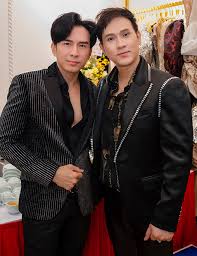 Nâng cao nhận thức và ý thức trách nhiệm của người dân trong tuân thủ luật bảo vệ. Ä'an TrÆ°á»ng Ä'á» Phong Ä'á»™ Vá»›i Nguyen VÅ© Ngoi Sao