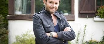 Aujourd'hui, ils souhaitent se débarrasser de tous ces objets qui ne font que les encombrer. Toute L Actualite Un Tresor Dans Votre Maison Jean Marc Morandini