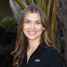 I'm happy to share that I have been promoted to Sr. Activation Specialist,  Corporate Partnerships, with the Seattle Mariners. Excited for the upcoming  2023 season!