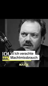 Charly Hübner über Machtmissbrauch und Humanismus