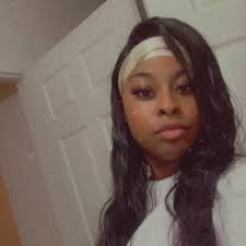 Joyce Benjamin🇨🇺🇭🇹 (@joyceeee_b)