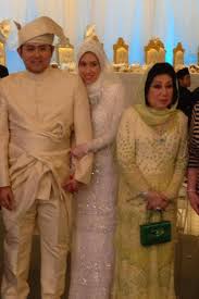 Sma tengku amalin a'ishah putri, kota bharu, malaysia. Pengantin Diraja Tengku Amalin Aishah Putri Pengiran Muda Abdul Qawi Blog Ibu Mifzal