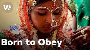 Huma Ashraf's Instagram, Twitter & Facebook