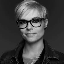 Sandra Kleber's Instagram, Twitter & Facebook