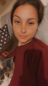 She is comfortable 🥹#kitty #thequeen #imapillow