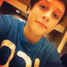 Dylon Hapner c; (@Dylon_Hapner)