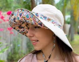 Summer Hats for Women, Womens Beach Hat Packable, Floral Sun Hat,  Reversible Bucket Hat, Garden Hat, 4.5" Wide Brim Sun Hat, Floppy Hat