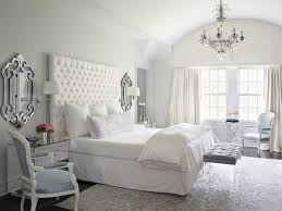 Determine the height of the headboard: Tall Headboards Ideas A Dramatic Wall Decoration In The Bedroom