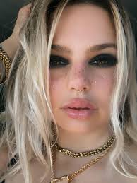 Discover the Enchanting Water Fairies of Hallstatt, Austria