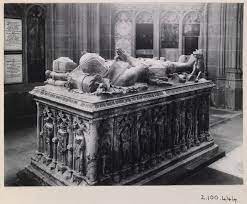 A full list of royal burials and funerals in the chapel can be found on the st george's chapel website. Unknown Person Tomb Of Lord And Lady Roos The Rutland Chapel In St Georges Chapel Windsor Castle