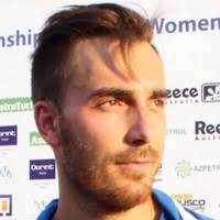 70+ profilů „Babicky“