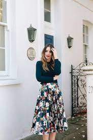 You can't see it very well but this is a gorgeous houndstooth skirt from thrift, shirt from nordy's, flats from target or they were. 61 Floral Skirts Ideas In 2021 Fashion Style Skirts