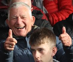 Bulls News: Before Kick-Off At Edgar Street This Afternoon