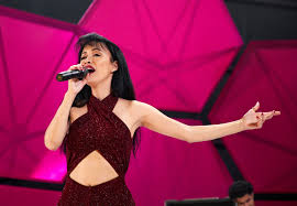 Free shipping on orders over $25 shipped by amazon. Selena Quintanilla Outfits The Style Icons Best 90s Looks My Imperfect Life