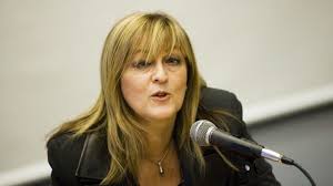 2360 jávori mária, rozgonyi dezsőné, pete vincéné (1921) teniszező, edző 2361 jeddi mária, bocsi tamásné (1965) kézilabdázó 2362 jegenyés alpár (1958) kézilabdázó 2363 jelinek istván (1943) tájfutó, síelő 2364 jenei anikó (1965) labdarúgó 2365 jenei ferenc (1915) sakkozó, edző 2366 jenei imre (1937. Schmidt Maria Az Szfe Rol Az Egyetemet Kisajatitotta Egy Barati Tarsasag 24 Hu