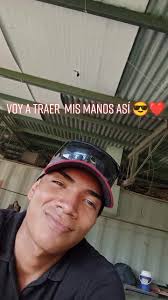 Voy A Traer Mis Manos Asi