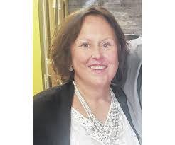 Elizabeth Witt's Instagram, Twitter & Facebook