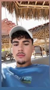 Mr Anthony Henderson