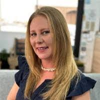 Mindy Troy's Instagram, Twitter & Facebook